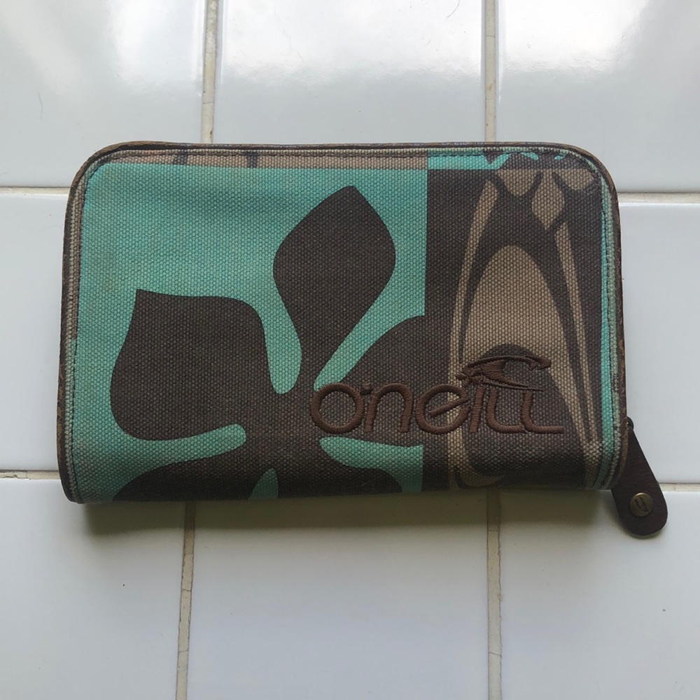 O’Neill Wallet/Ipod holder